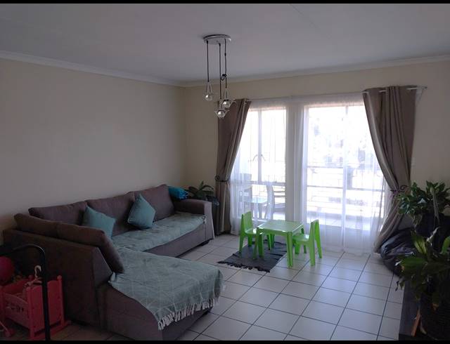 2 BEDROOM TOWNHOUSE FOR SALE IN RANDHART